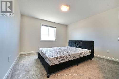 18 Weir Crescent, St. Thomas, ON - Indoor Photo Showing Bedroom