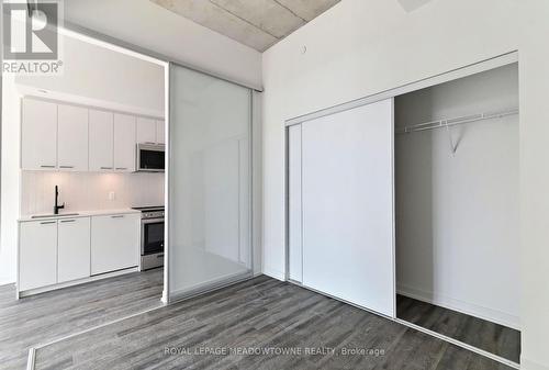 712 - 1808 St. Clair Avenue W, Toronto, ON - Indoor Photo Showing Kitchen