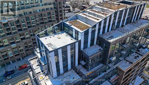 712 - 1808 St. Clair Avenue W, Toronto, ON - Outdoor