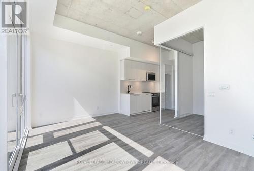 712 - 1808 St. Clair Avenue W, Toronto, ON - Indoor