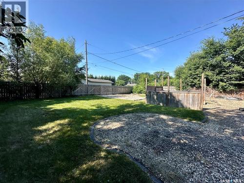 104 Johnston Crescent, Canora, SK - Outdoor With Backyard