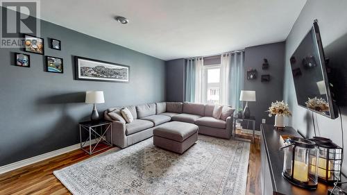 28 Branscombe Street, St John'S, NL - Indoor Photo Showing Living Room
