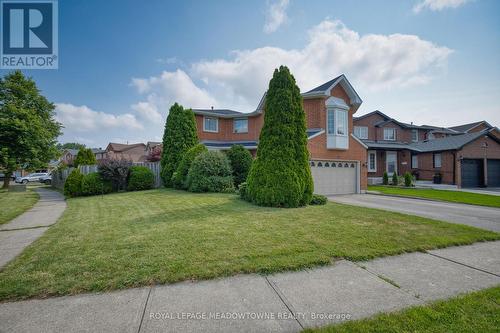 38 Mckillop Court, Brampton, ON - Outdoor With Facade