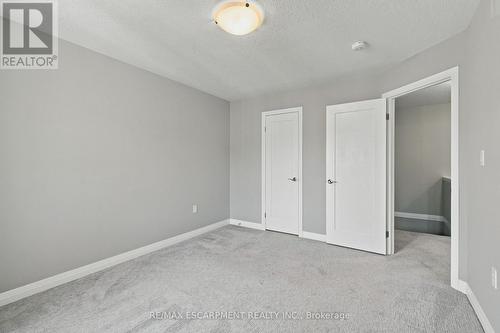 13 Aqua Lane, Hamilton, ON - Indoor Photo Showing Other Room