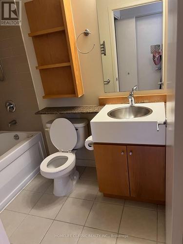 3508 - 10 Navy Wharf Court, Toronto, ON - Indoor Photo Showing Bathroom