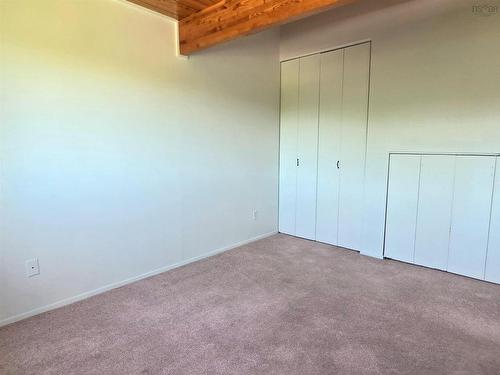 27 Drumdonald Road, Halifax, NS - Indoor Photo Showing Other Room