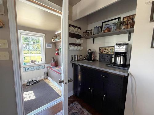 560 Gusset Road, Lismore, NS - Indoor