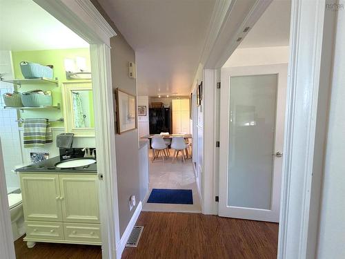 560 Gusset Road, Lismore, NS - Indoor Photo Showing Other Room