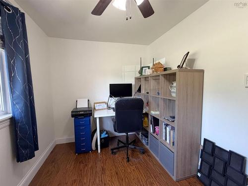 560 Gusset Road, Lismore, NS - Indoor Photo Showing Office