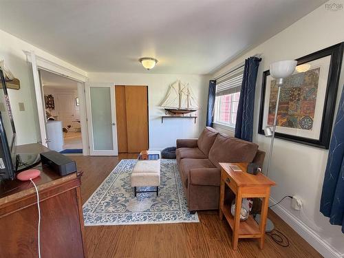 560 Gusset Road, Lismore, NS - Indoor