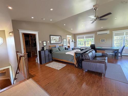 560 Gusset Road, Lismore, NS - Indoor