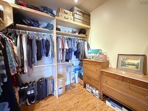 560 Gusset Road, Lismore, NS - Indoor With Storage