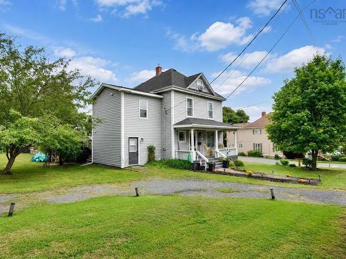 131 Maple Avenue  New Glasgow, NS B2H 2B7