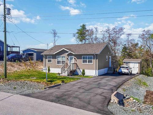 10 Mossberry Close, Hubley, NS 