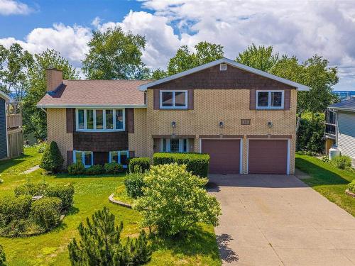 19 Bayswater Road, Dartmouth, NS 