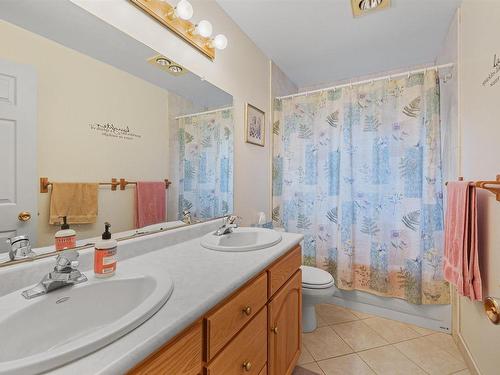 19 Bayswater Road, Dartmouth, NS 
