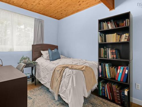 104 Bromley Road, Halifax, NS - Indoor Photo Showing Bedroom