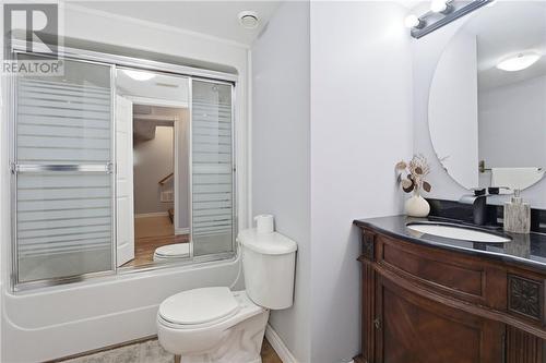 345 Cote Avenue, Hanmer, ON - Indoor Photo Showing Bathroom