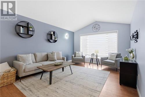 345 Cote Avenue, Hanmer, ON - Indoor Photo Showing Living Room