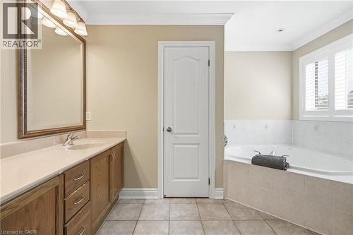 3256 Raspberry Bush Trail, Oakville, ON - Indoor Photo Showing Bathroom
