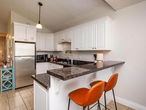 22 170 Schoolhouse Lane, Stanley Bridge, PE - Indoor Photo Showing Kitchen With Double Sink