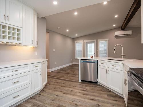 29 Alice Avenue, Charlottetown, PE - Indoor Photo Showing Kitchen With Upgraded Kitchen