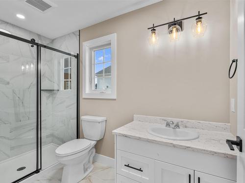 29 Loggie Drive, Summerside, PE - Indoor Photo Showing Bathroom
