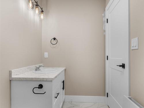 29 Loggie Drive, Summerside, PE - Indoor Photo Showing Bathroom