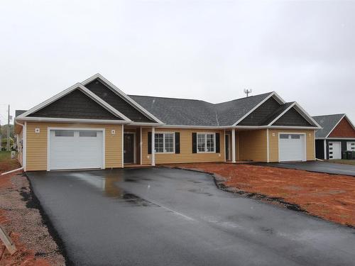 29 Loggie Drive, Summerside, PE - Outdoor With Facade