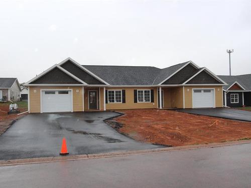 29 Loggie Drive, Summerside, PE - Outdoor With Facade