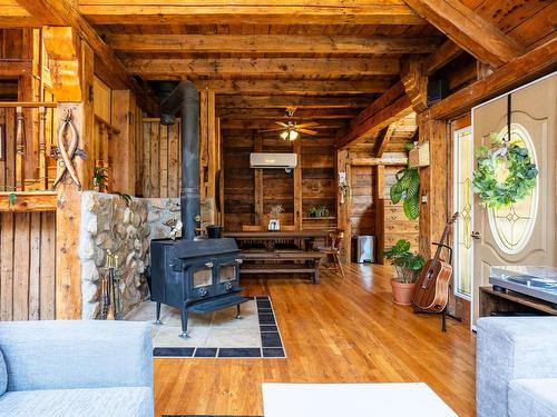 25 Bird'S Eye Drive, Rocky Point, PE - Indoor Photo Showing Living Room With Fireplace