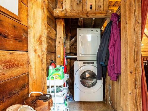 25 Bird'S Eye Drive, Rocky Point, PE - Indoor Photo Showing Laundry Room