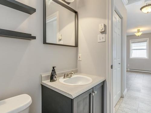 1 Jeep Crescent, Eastern Passage, NS - Indoor Photo Showing Bathroom