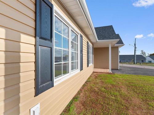 27 Loggie Drive, Summerside, PE 