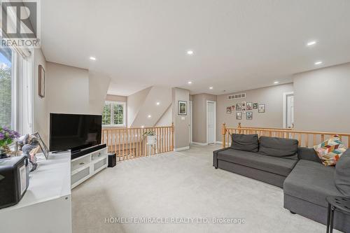 93 Lynch Circle, Guelph, ON - Indoor