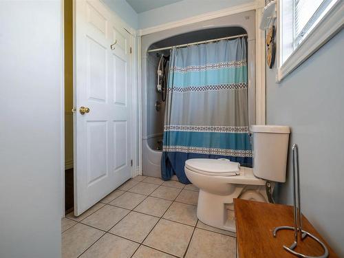 392 Birch Hill Road, Bass River, NS - Indoor Photo Showing Bathroom