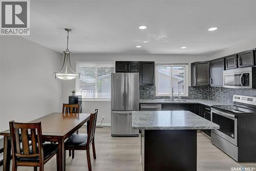 87 Hastings Crescent, Regina, SK - Indoor Photo Showing Other Room