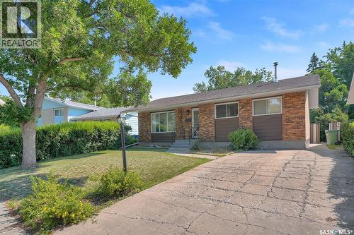 87 Hastings Crescent, Regina, SK - Outdoor