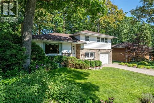 1732 Rutherglen Close, Sarnia, ON - Outdoor