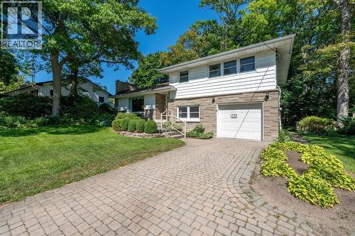 1732 Rutherglen Close, Sarnia, ON - Outdoor