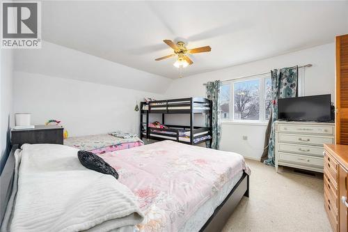 260 Mitton Street South, Sarnia, ON - Indoor Photo Showing Bedroom