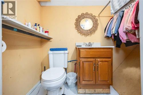 260 Mitton Street South, Sarnia, ON - Indoor