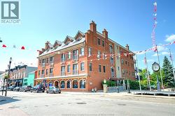 252 DALHOUSIE Unit# 401 Amherstburg, ON N9V 1W7