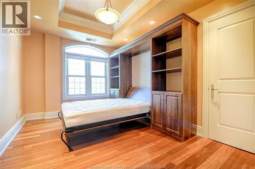 252 Dalhousie Unit# 401, Amherstburg, ON - Indoor Photo Showing Bedroom