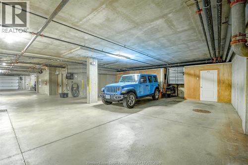 252 Dalhousie Unit# 401, Amherstburg, ON - Indoor Photo Showing Garage