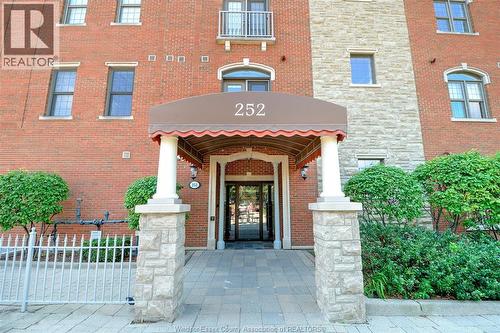 252 Dalhousie Unit# 401, Amherstburg, ON - Outdoor With Exterior