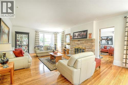 777 Front Road North, Amherstburg, ON - Indoor Photo Showing Living Room With Fireplace