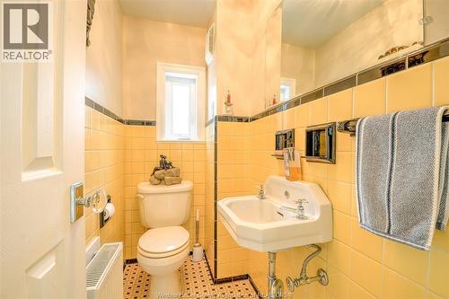 777 Front Road North, Amherstburg, ON - Indoor Photo Showing Bathroom