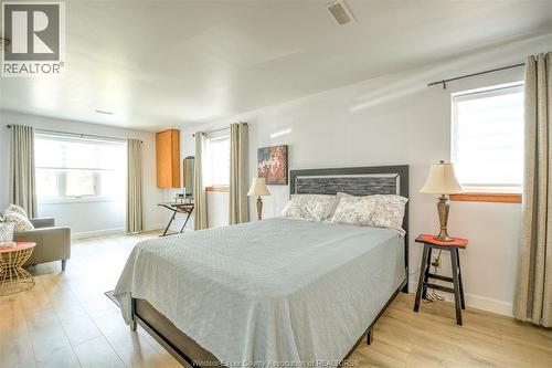 777 Front Road North, Amherstburg, ON - Indoor Photo Showing Bedroom