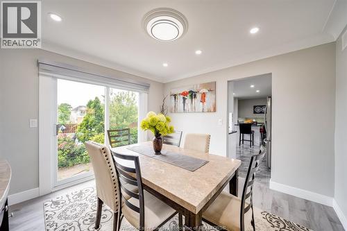 2405 Roxborough Boulevard, Windsor, ON - Indoor Photo Showing Dining Room